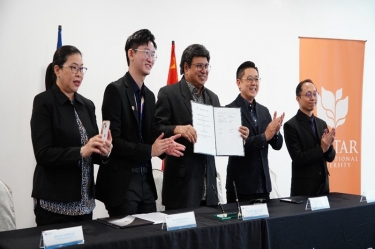 人才工作再添新舉 | 中馬“絲路學院”現代學徒制聯合培養班正式簽約！